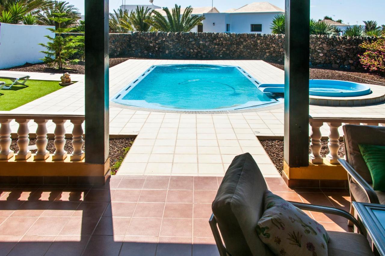 Vistamalpei Vila Cotillo Exterior foto